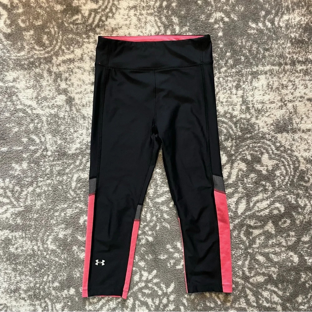 Under Armour Cropped Compression Heat Gear Leggings